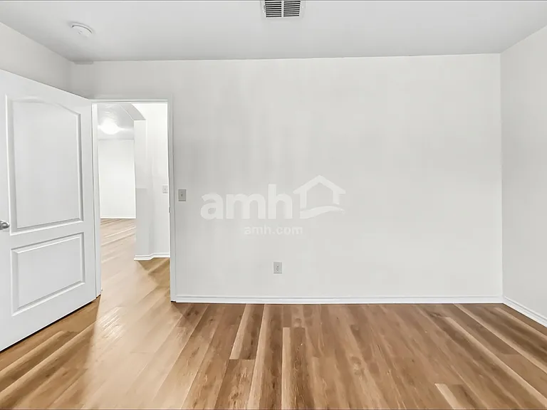 431 Tequila Rnch — Photo 15