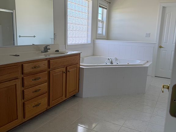 4th image of 109 Cottondale Pl