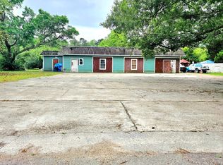 121 Twin Lakes Dr, Summerville, SC 29483