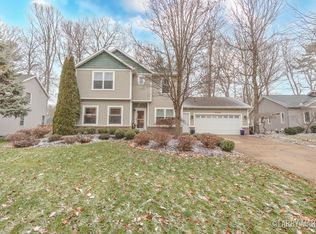 2565 Danton Dr SW, Wyoming, MI 49519