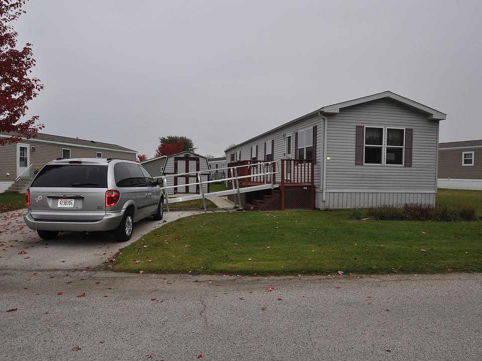 1st image of 73 N Hiawatha Cir