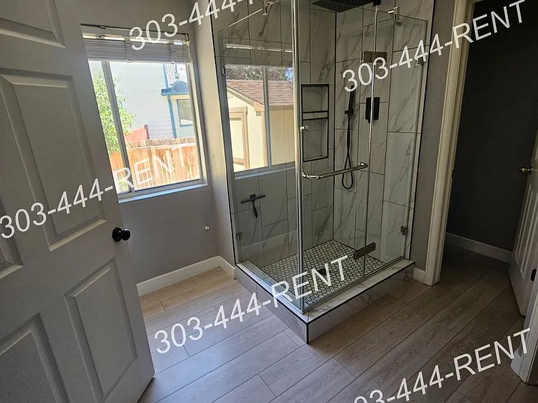 4845 E 117th Ave — Photo 29