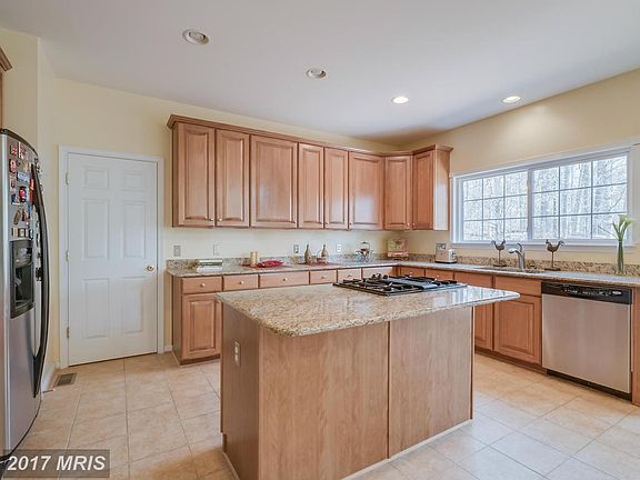 5th image of 15345 Dillwyn Ct