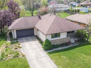 7590 Sunrise Oval, Parma, OH 44134