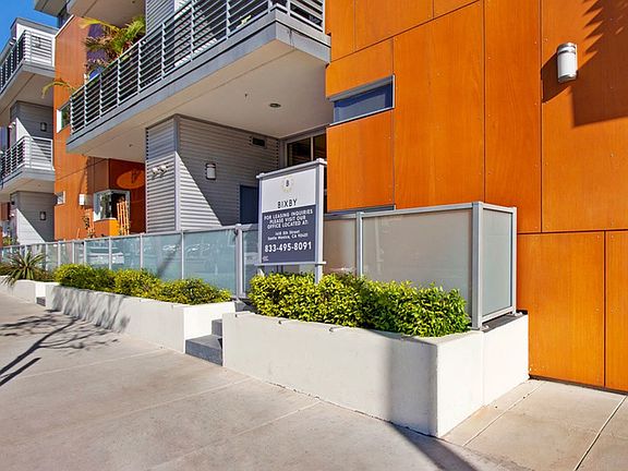 Bixby Apartments Santa Monica