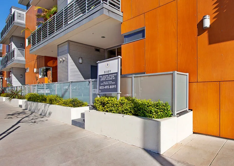 Bixby Apartments Santa Monica