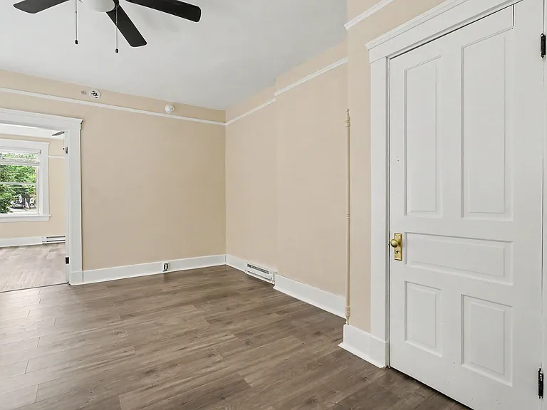 2156 W Clifton Ave #2 — Photo 8