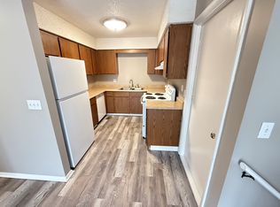 309 N Evergreen Ln, Wichita, KS 67212