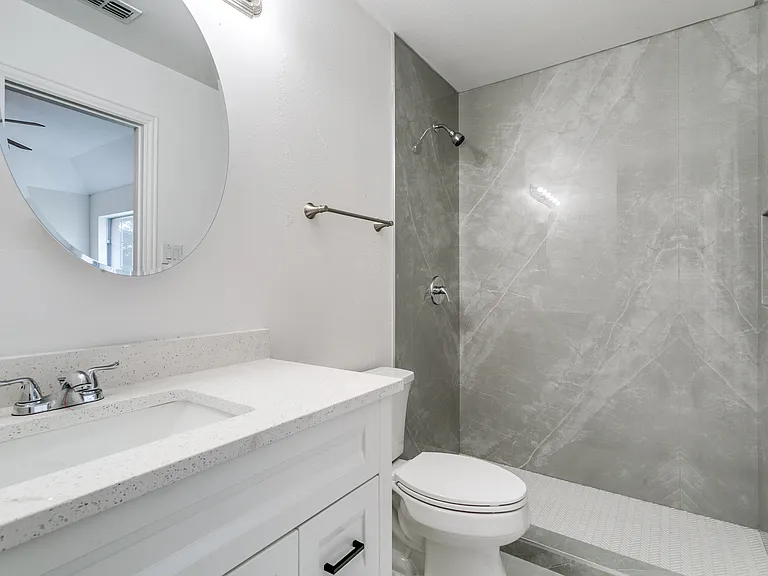 1013 Rodin Ln — Photo 10