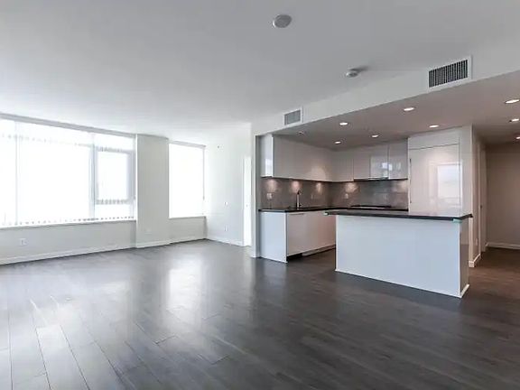 5th image of 7368 Gollner Ave #502