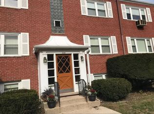 419 Ridge Ave #89, Evanston, IL 60202