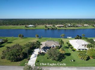 1564 Eagles Cir, Sebastian, FL 32958
