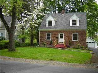 78 Salisbury Rd, Delmar, NY 12054