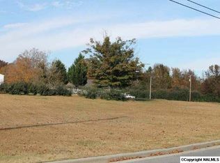 87 Paradise Dr, Boaz, AL 35957