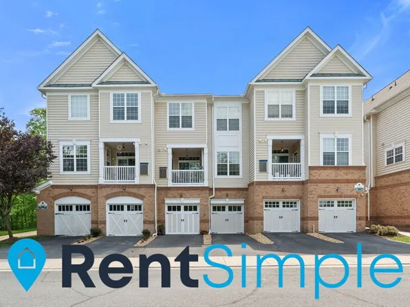 20385 Belmont Park Ter Unit 104, Ashburn, VA 20147