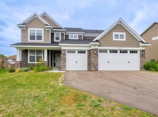 5768 Apex Way NE, Prior Lake, MN 55372