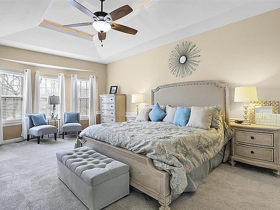 4th image of 104 Stonebridge Estates Ct