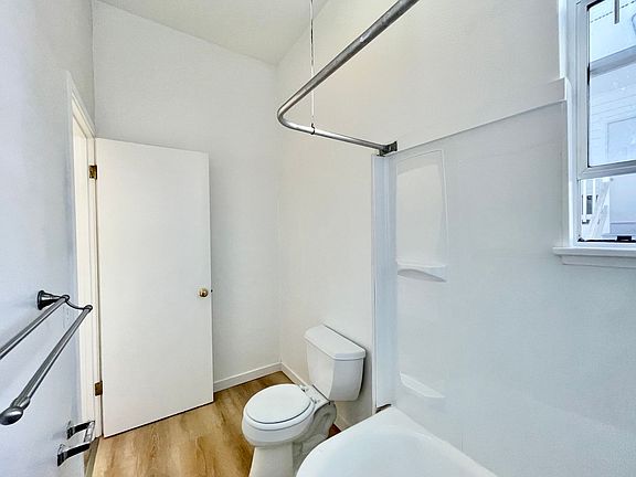 5th image of 582 Grove St APT 12