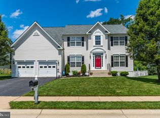 36 Country Manor Dr, Fredericksburg, VA 22406