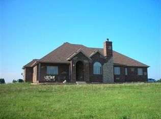 1689 N Windler Ln, Bois D Arc, MO 65612