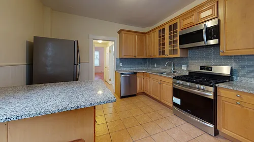 31 Plymouth St #1 Photo 1