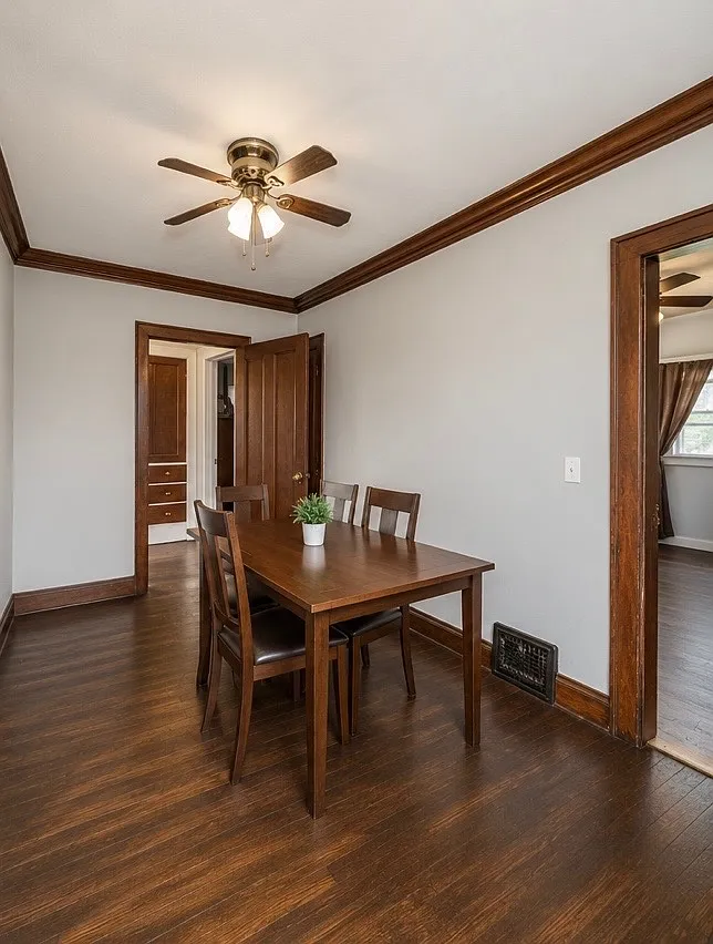 2 bed, 1250 sqft, $1,400 — Photo 2