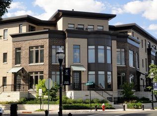 9 Henley Pl, Weehawken, NJ 07086