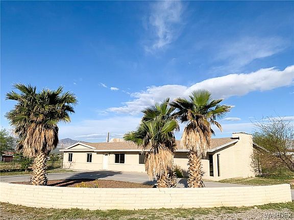 2nd image of 2367 Hummingbird Ln