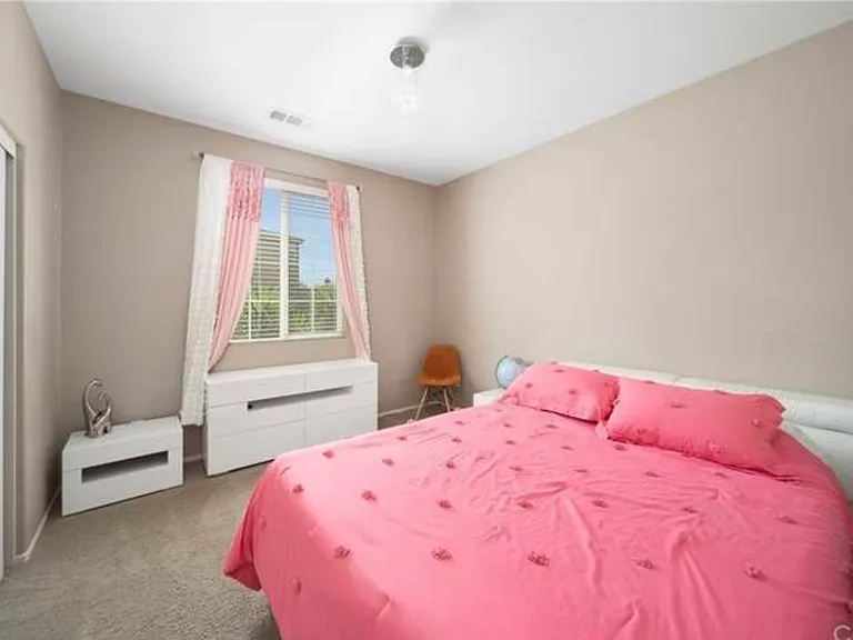 45019 Carla Ct — Photo 2