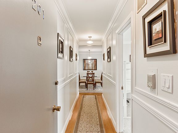 5th image of 1966 Pacific Ave APT 201