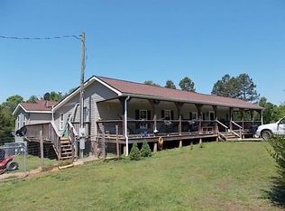 2126 Paradise Rd, Nathalie, VA 24520