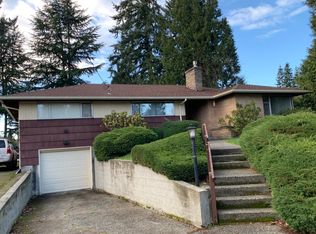 16821 Des Moines Memorial Dr S, Seattle, WA 98148