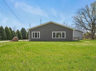 5420 NW 55th Ave, Johnston, IA 50131