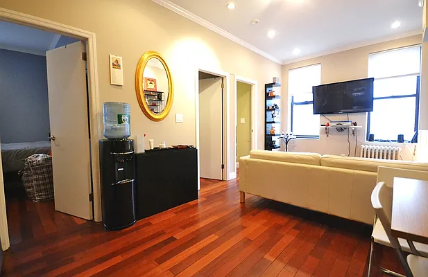 Rented by Bold New York | media 39