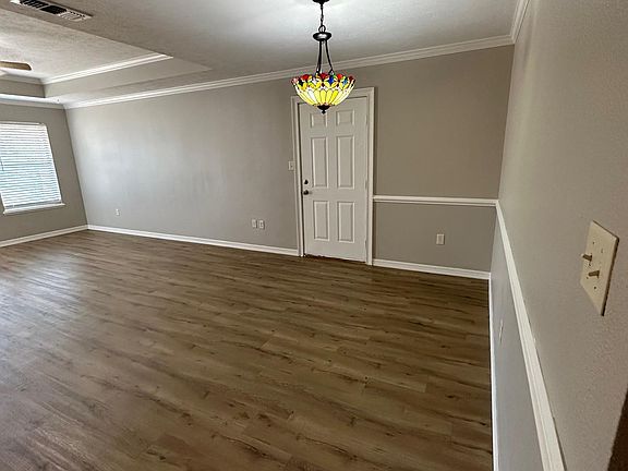 3rd image of 3716 Trotter Ln