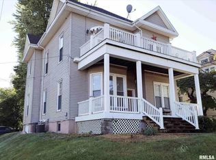 504 Hardin Ave #B, Jacksonville, IL 62650