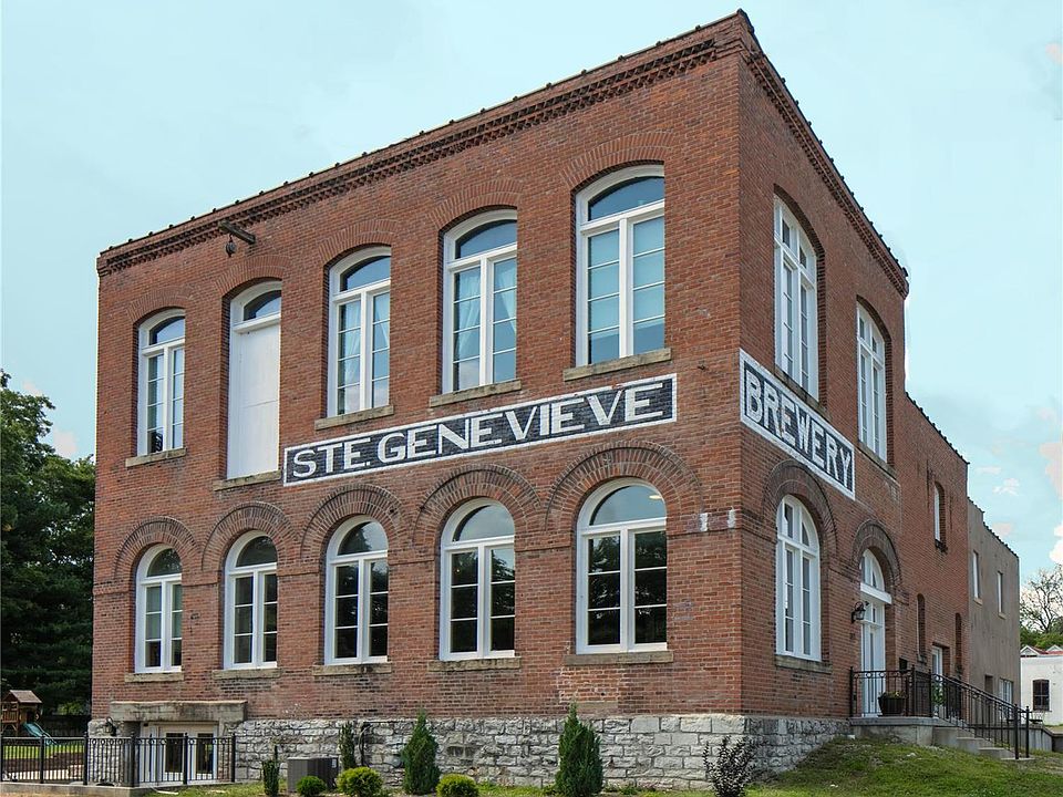 555 N 3rd St, Ste Genevieve, MO 63670 Zillow