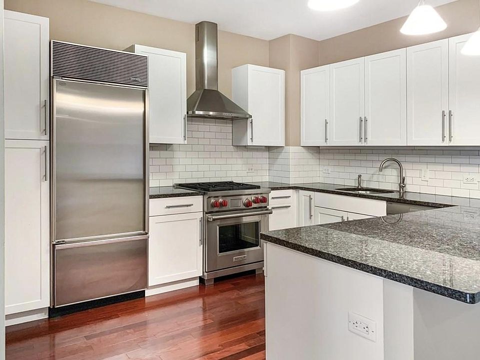1st image of 1515 Summer St Unit 401