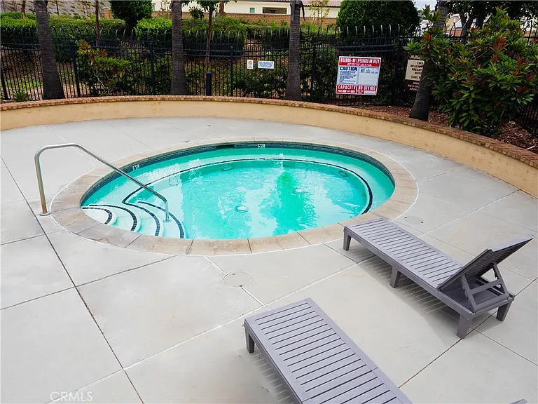 820 E Ruby Lace Way — Photo 26