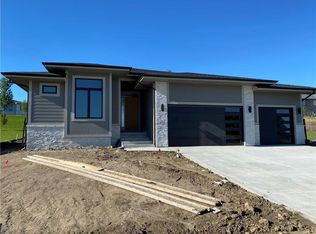 650 Belmont Blvd, Waukee, IA 50263