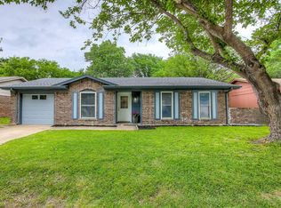 3017 Sandra Ln, Rowlett, TX 75088