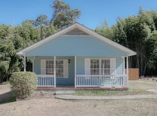 235 W Massachusetts Ave, Southern Pines, NC 28387