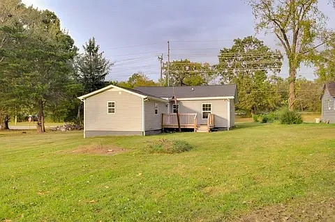 702 SW Atlantic St — Photo 11