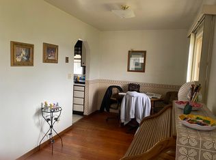 406 5th Ave SW, Surrey, ND 58785