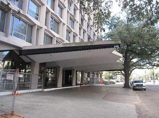 2nd image of 2100 Saint Charles Ave APT 7A