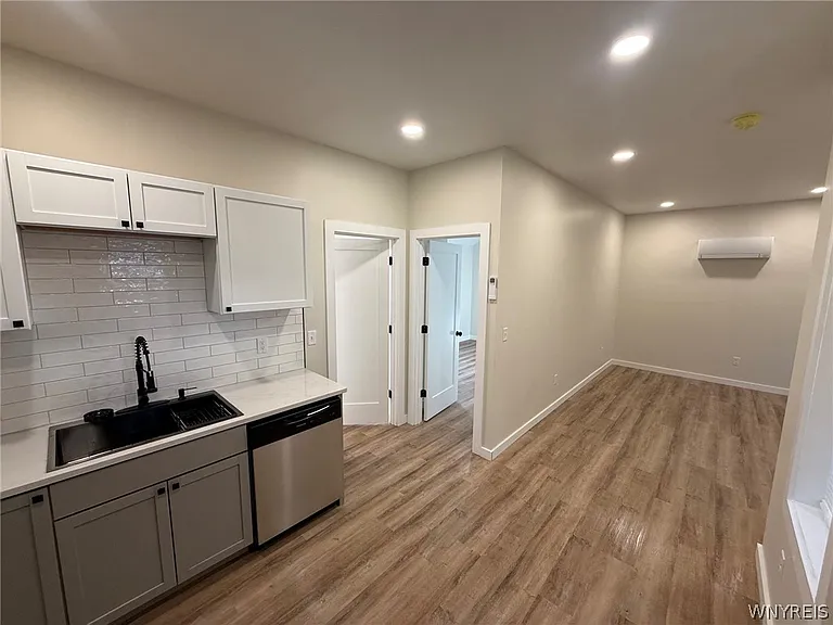 59 Olcott St #2 — Photo 3