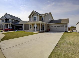 106 Crooked Tree Cir, Deforest, WI 53532