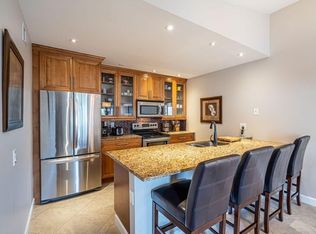 163 Waterside Dr, Hypoluxo, FL 33462