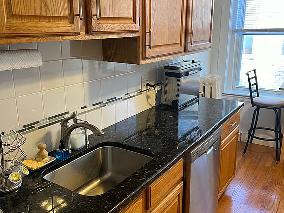 3rd image of 1754 Commonwealth Ave APT 12