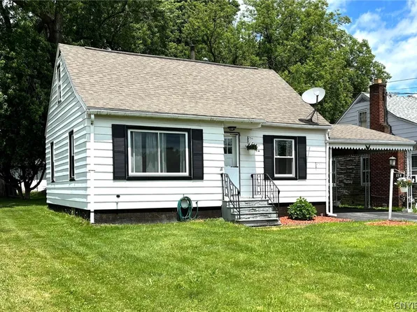 218 Brookfield Rd, Syracuse, NY 13211